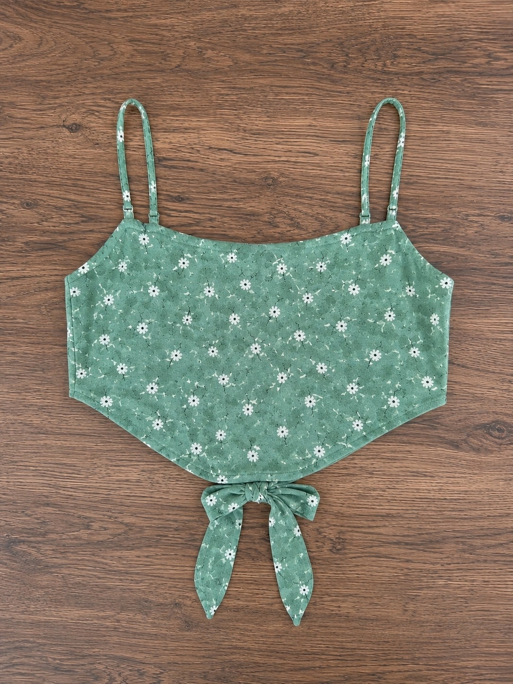 Sadie & Sage Green Floral Tie Back Cropped Tank Top XS